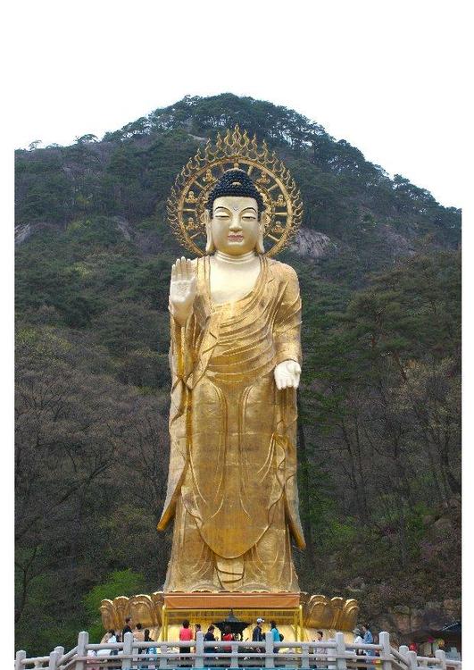 goldene Maitreya Statue