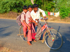 Fotos Kinder auf Fahrrad