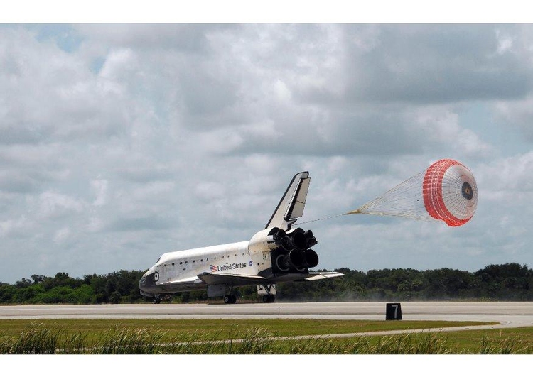Foto landung des Space Shuttle