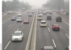 Foto Autobahn mit Smog in Peking