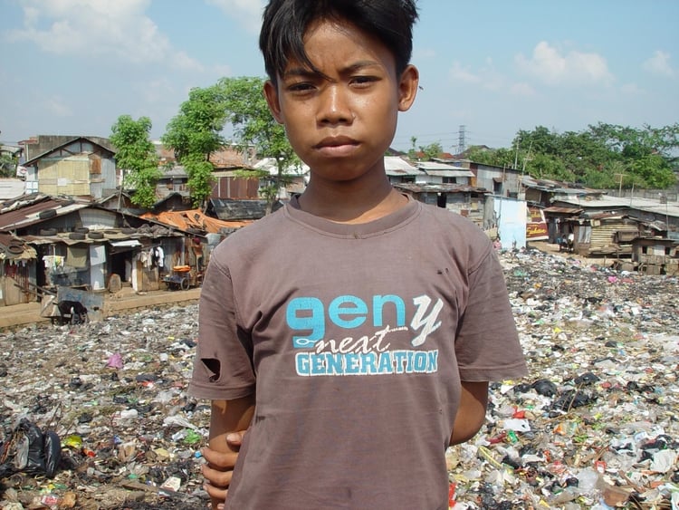 Foto Junge im Slum