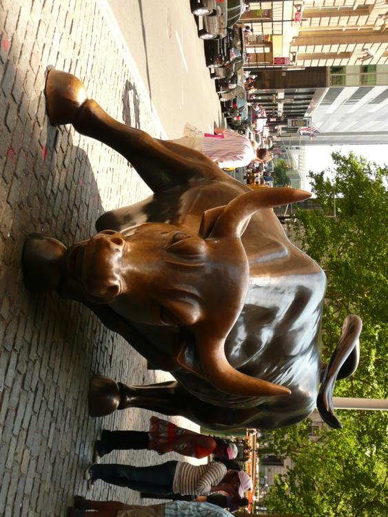 New York - Wall Street bull