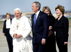 Fotos Papst Benedict XVI und George W. Bush
