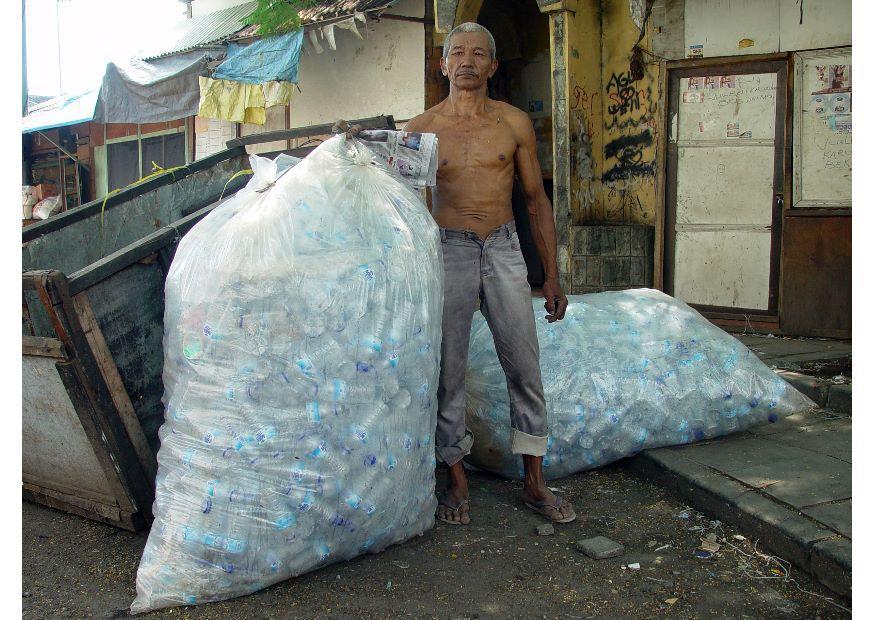 Foto slum in Jakarta, Indonesien