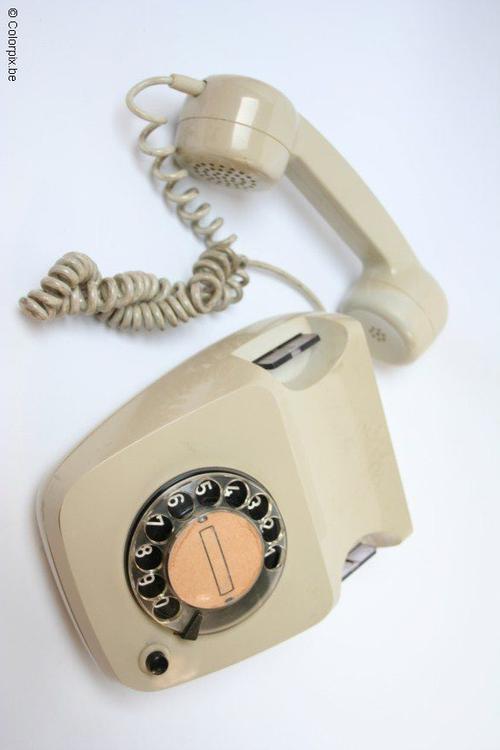 Telefon