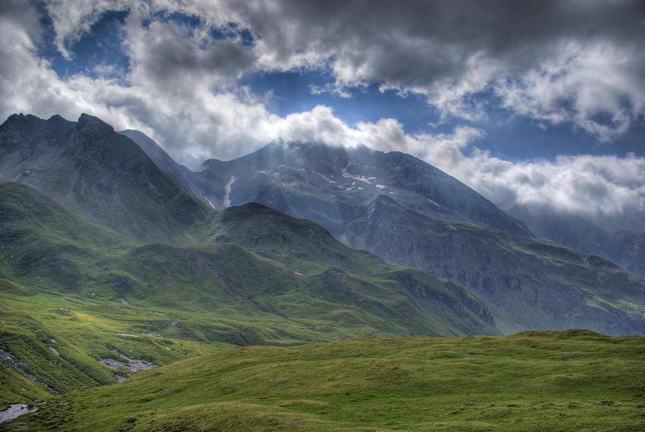 berge und wolken Foto berge und wolken