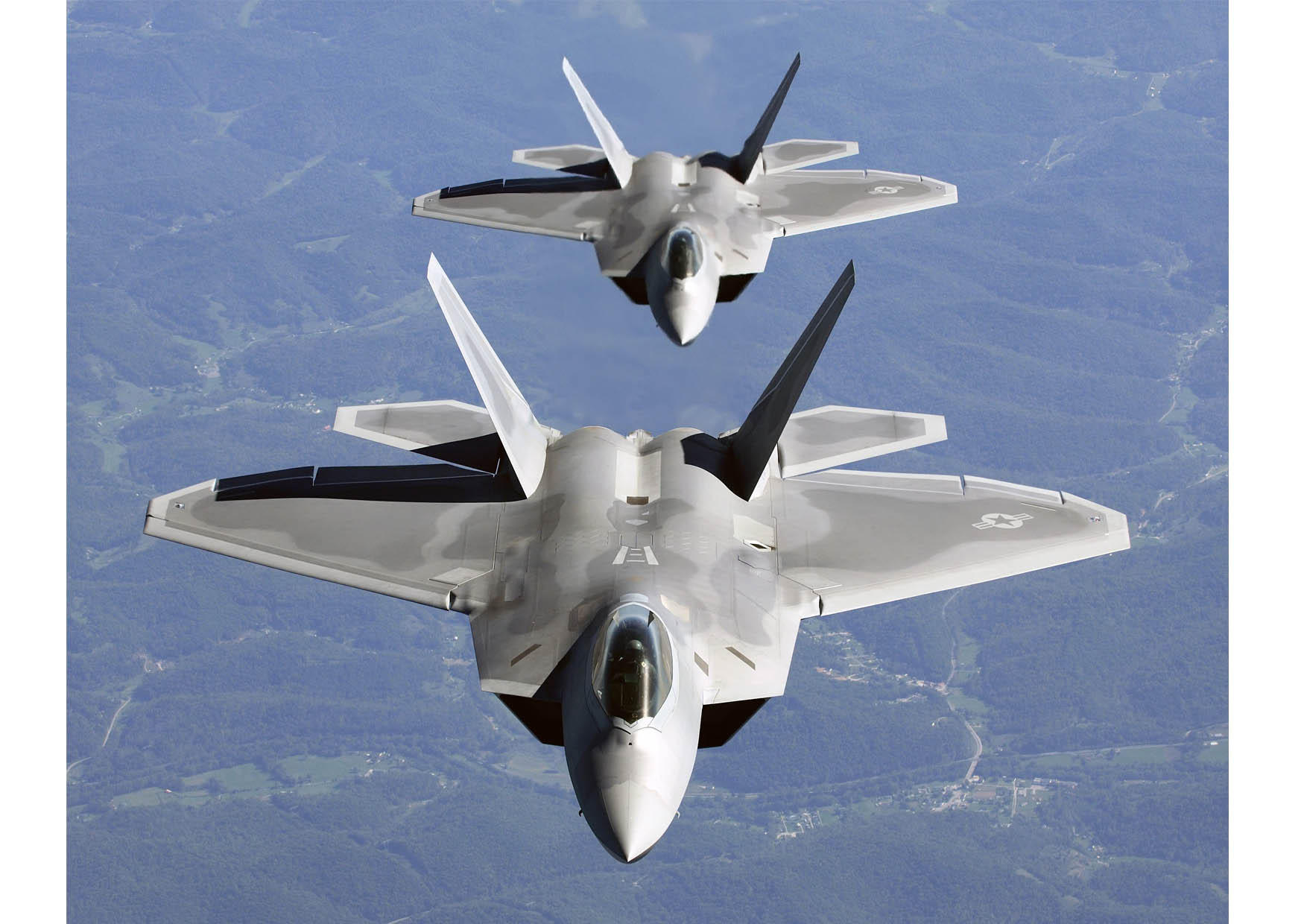f-22a raptor im formationsflug Foto f-22a raptor im formationsflug