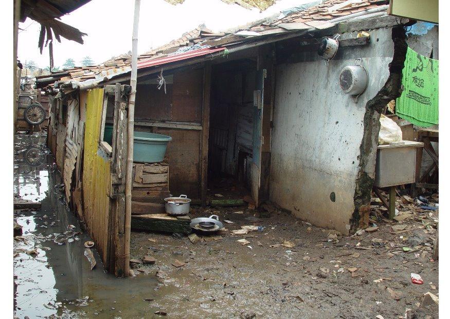 Foto elendsviertel in jakarta