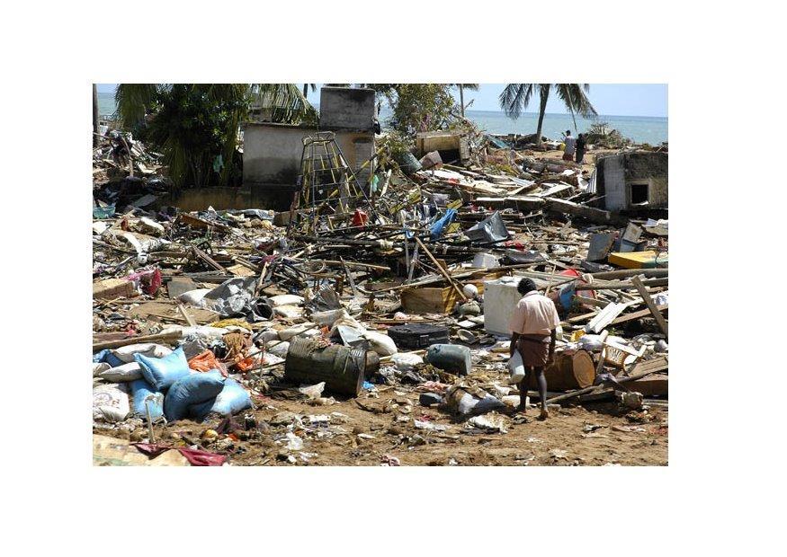 nach einer tsunami Foto nach einer tsunami