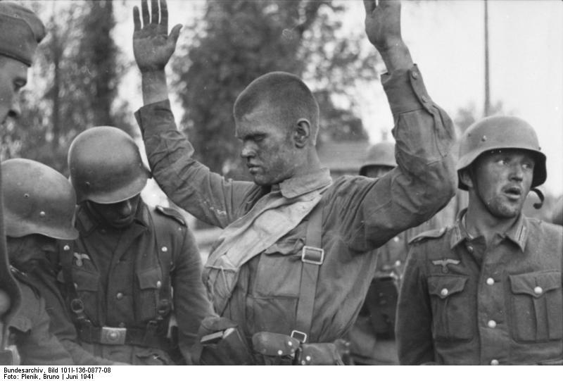 russland - gefangennahme eines russischen soldaten Foto russland - gefangennahme eines russischen soldaten