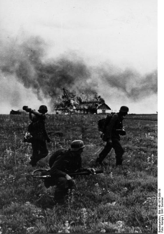 russland - Aberfall auf ein dorf Foto russland - Aberfall auf ein dorf