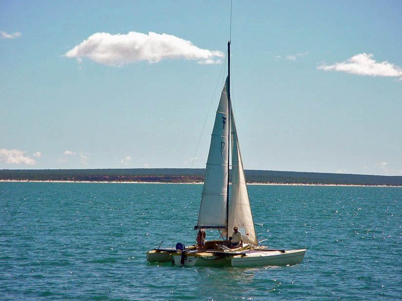 segelboot katamaran Foto segelboot katamaran