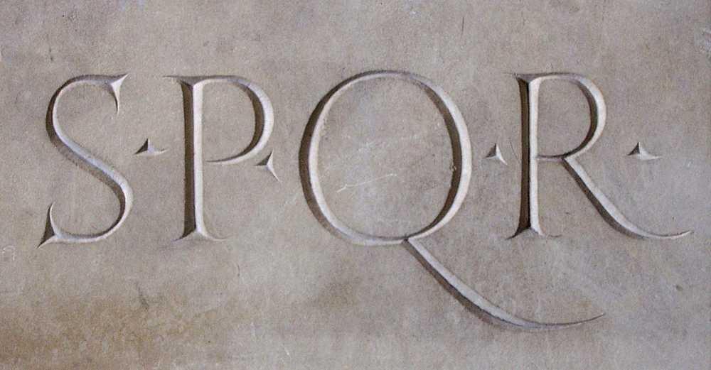 spqrstone - senatus populusque romanus Foto spqrstone - senatus populusque romanus