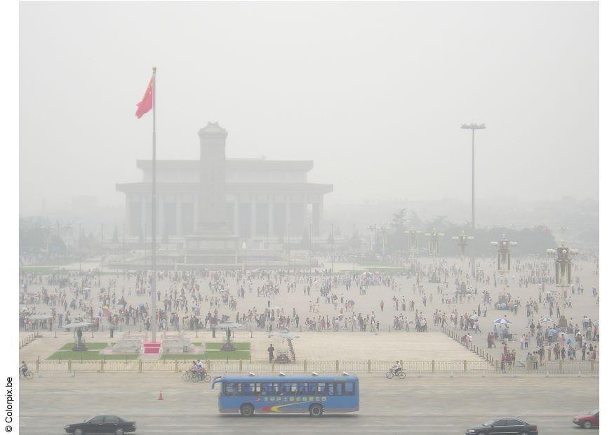 tiananmenplatz im smog Foto tiananmenplatz im smog