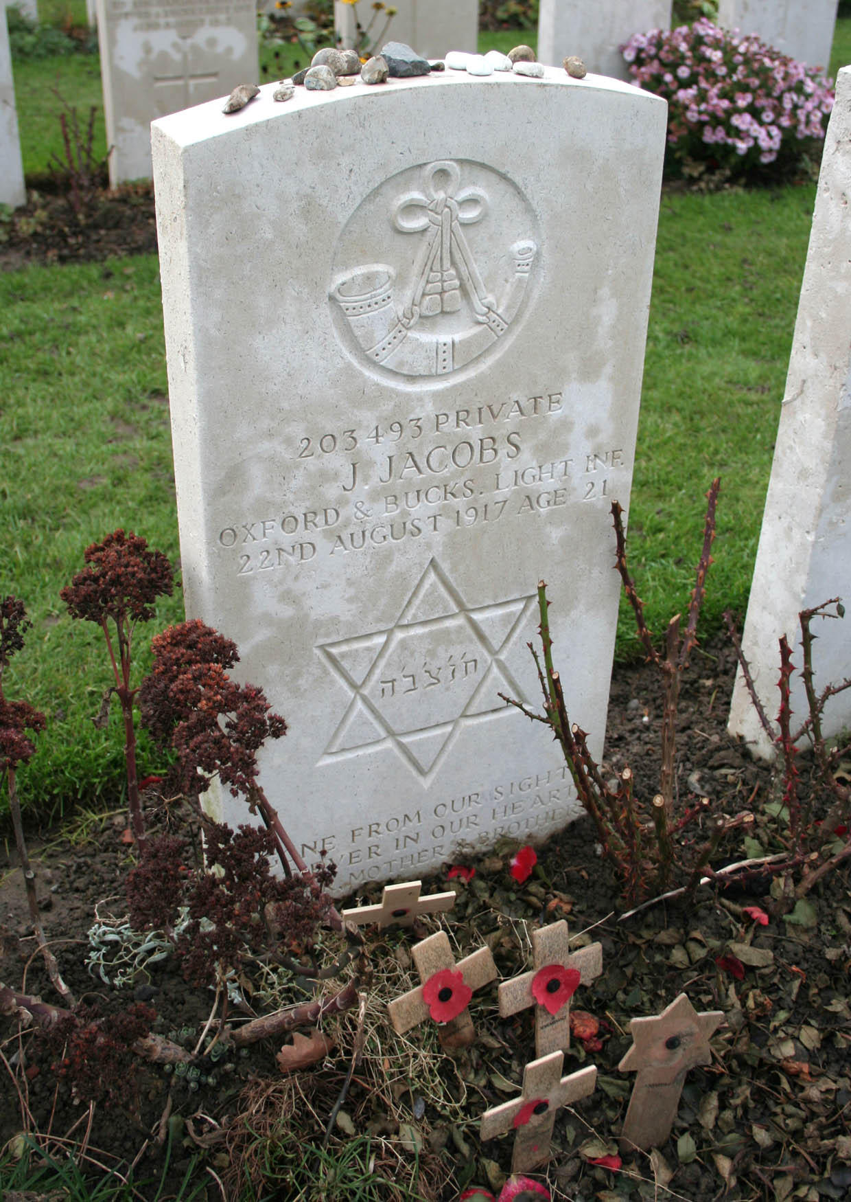 tyne cot friedhof - grab eines jA¼dischen soldaten Foto tyne cot friedhof - grab eines jA¼dischen soldaten