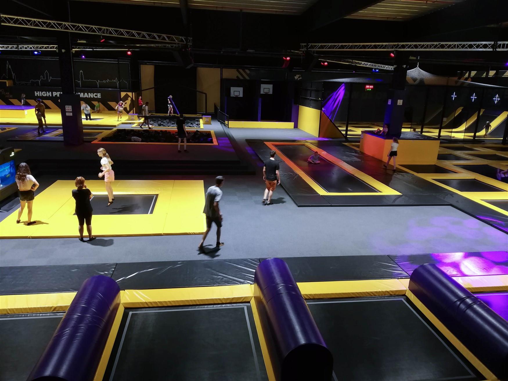 trampolinpark Foto trampolinpark