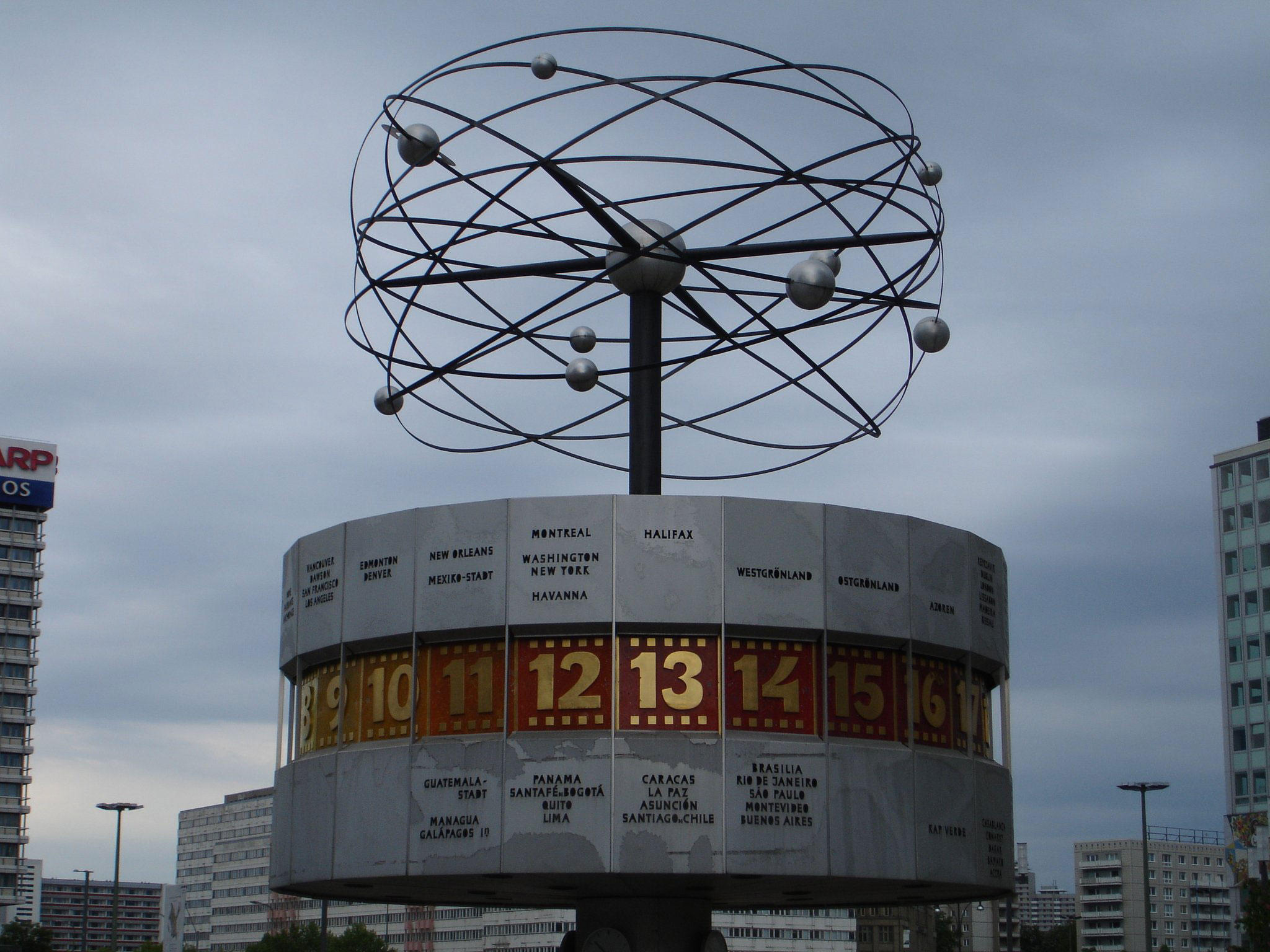 weltuhr berlin Foto weltuhr berlin